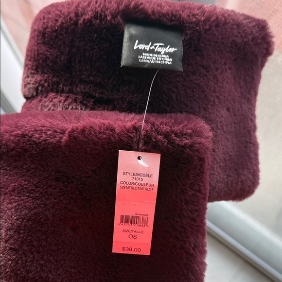 Elegant Merlot Faux Fur Scarf by Lord & Taylor NWT New Scarf - Picture 6 of 14